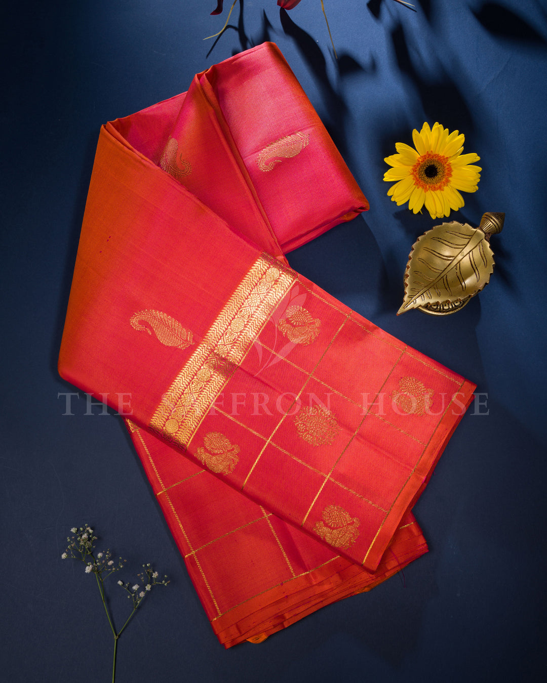 Red Kanjivaram Silk Saree – The Saffron House