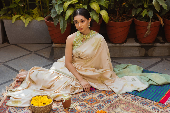 Pure White Kanjivaram Silk Saree – The Saffron House