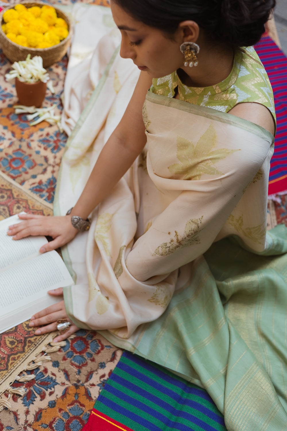 Pure White Kanjivaram Silk Saree – The Saffron House