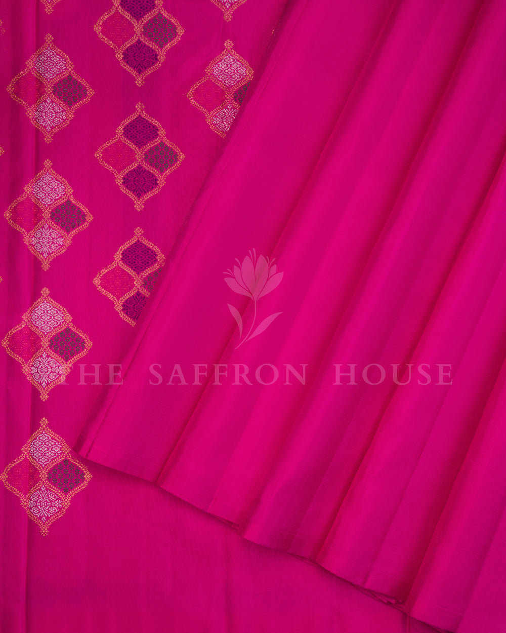 Rani pink handloom borderless Kanjivaram silk saree from The Saffron House, showcasing rich silk fabric and intricate traditional design.