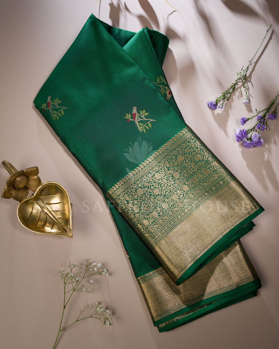Green And Emerald Green Kanjivaram Silk Saree – The Saffron House