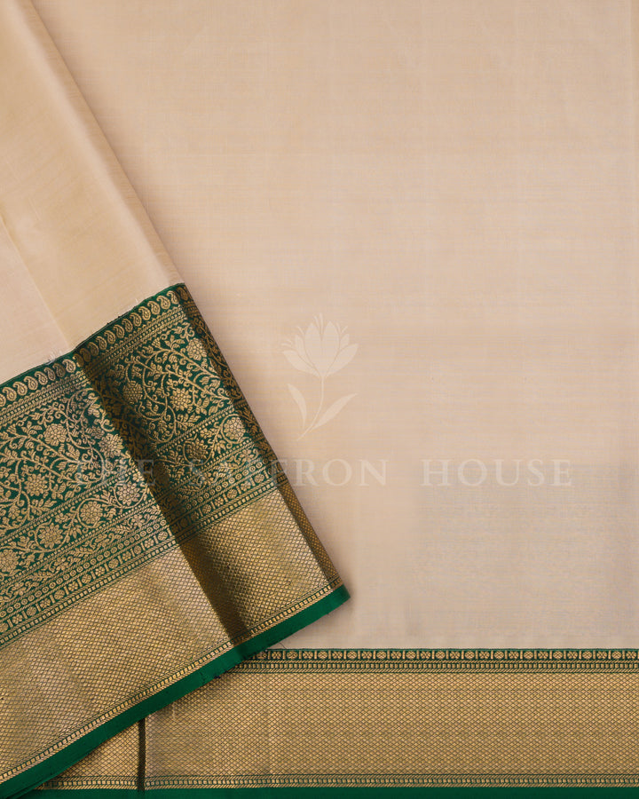 Green And Emerald Green Kanjivaram Silk Saree – The Saffron House
