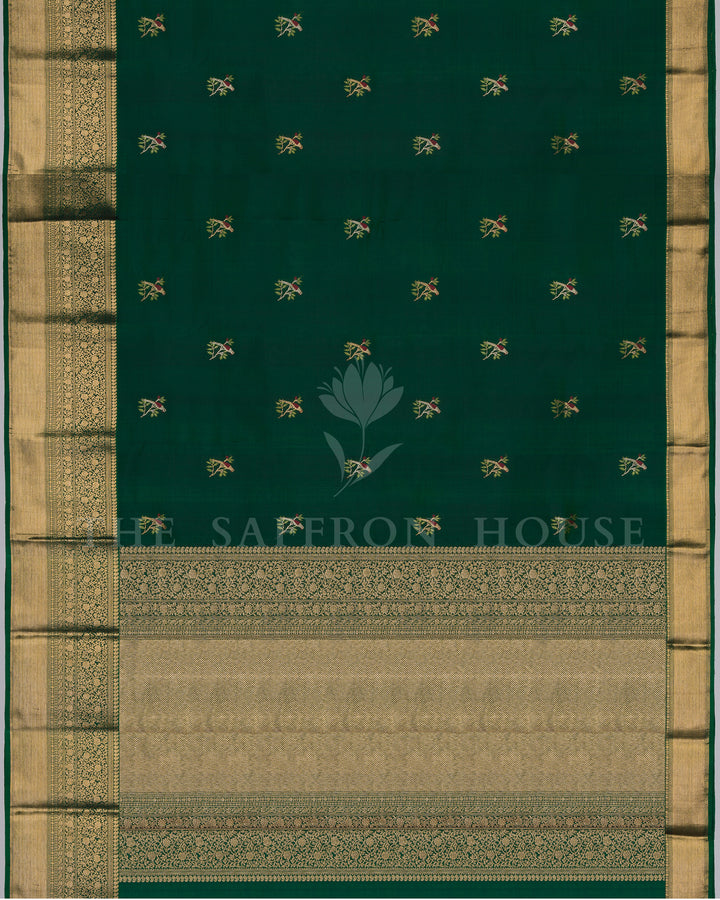 Green And Emerald Green Kanjivaram Silk Saree – The Saffron House