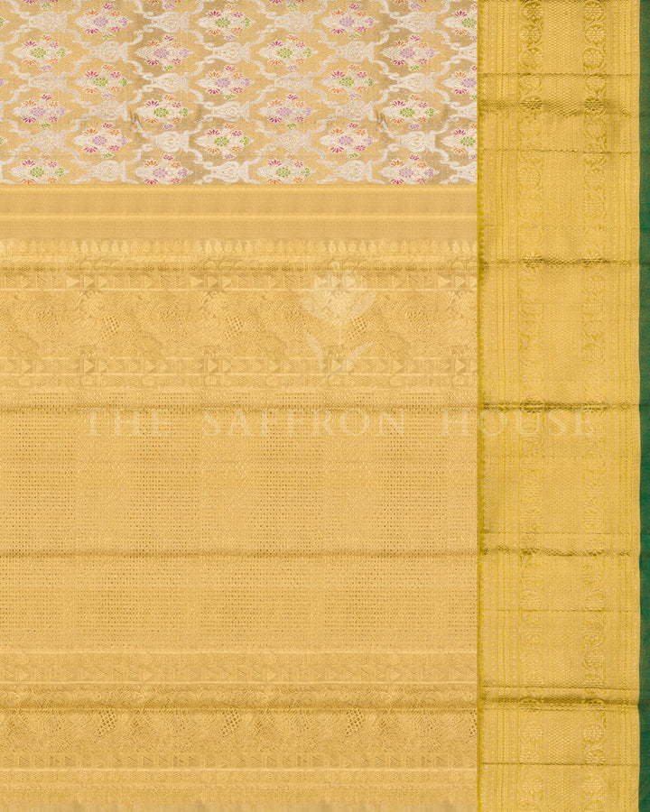 Handloom Kanjivaram Silk Saree in Gold