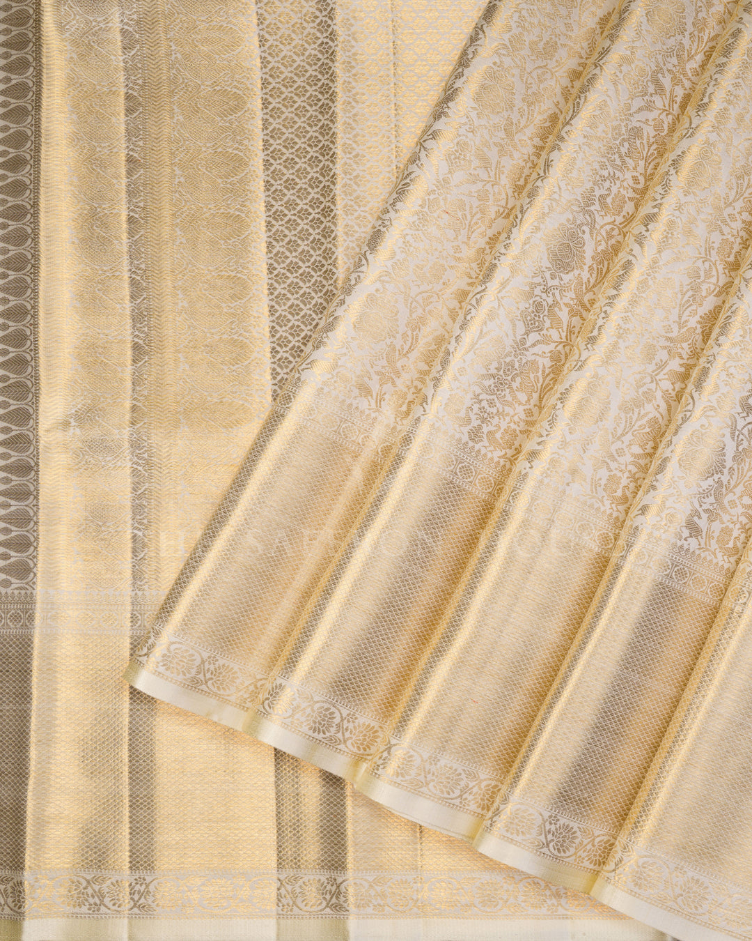 Ivory Kanjivaram Silk Saree – The Saffron House