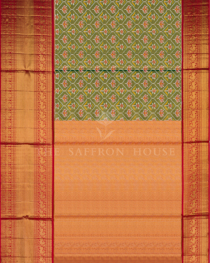 Moss Green And Burnt Orange Kanjivaram Silk Saree – The Saffron House