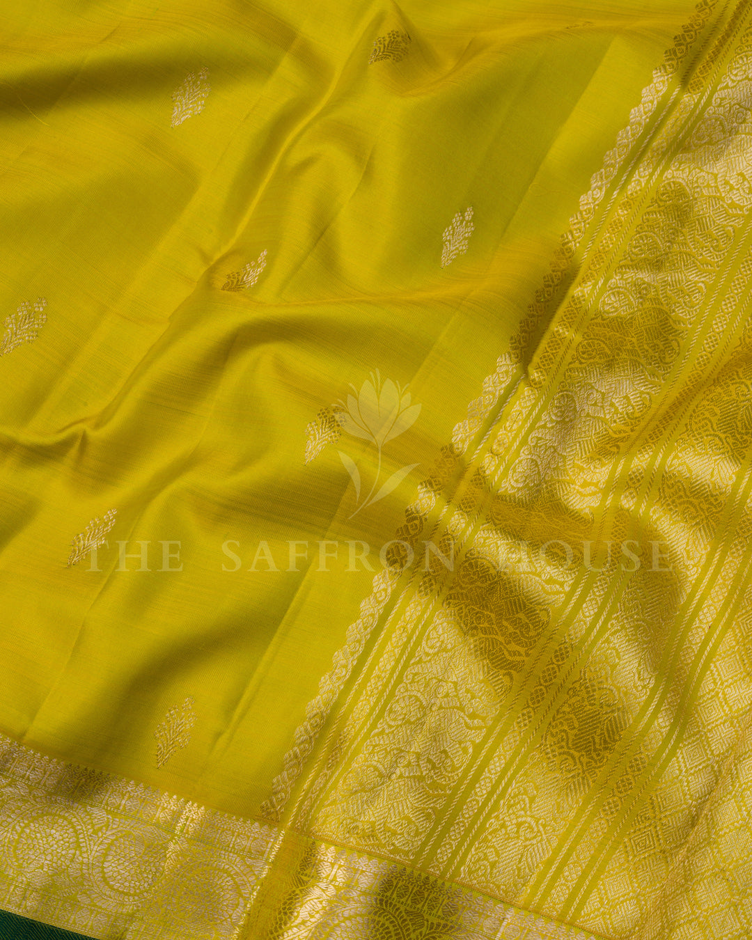 Green Kanjivaram Silk Saree – The Saffron House