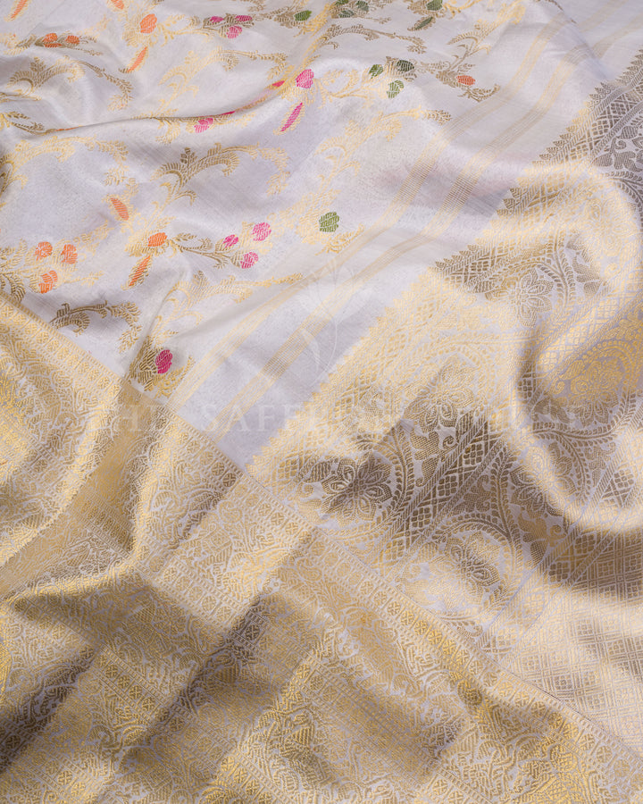 Pure White Kanjivaram Silk Saree – The Saffron House