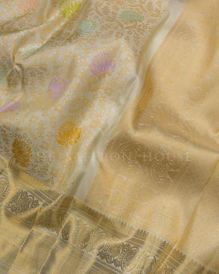 Ivory Brocade Kanjivaram Silk Saree – The Saffron House