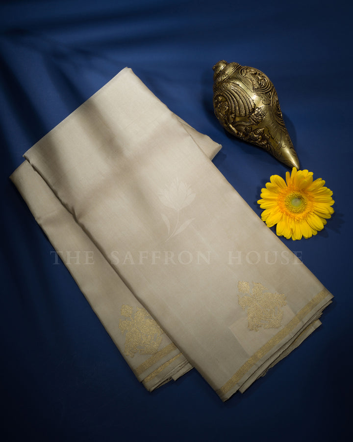 Golden Beige Kanjivaram Silk Saree – The Saffron House