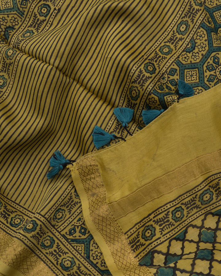 Mustard Gold Maheshwari Silk Cotton Saree – The Saffron House