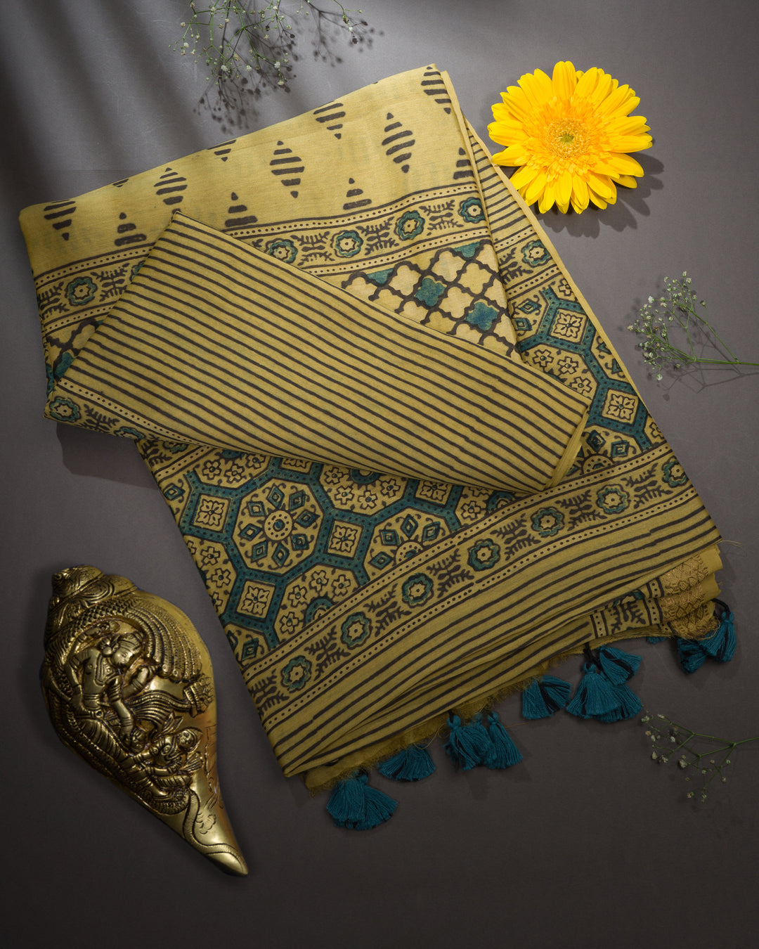 Mustard Gold Maheshwari Silk Cotton Saree – The Saffron House