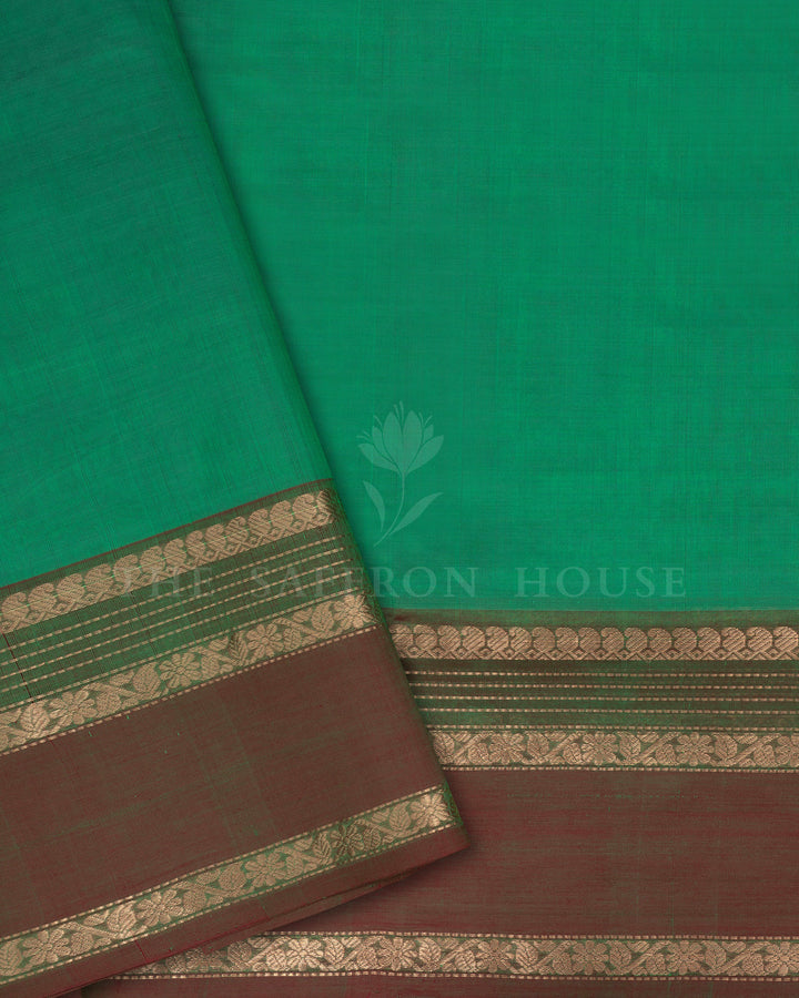Parrot Green Handwoven Silk Cotton Saree – The Saffron House