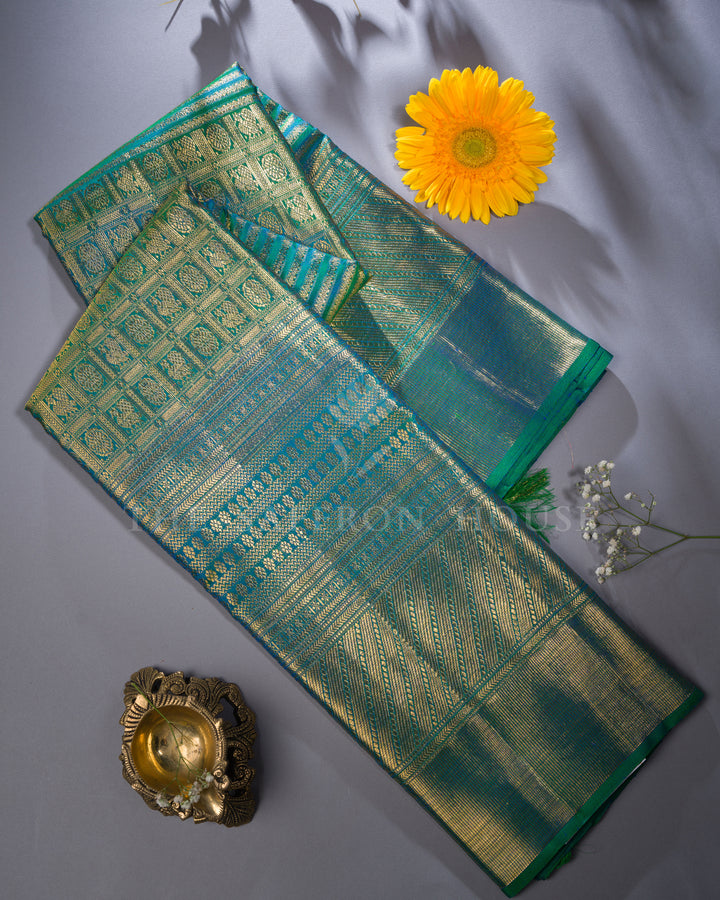 Peacock Blue And Blue Kattam Kanjivaram Silk Saree – The Saffron House