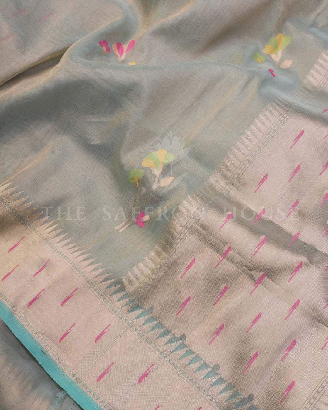 Green Kora Banarasi Silk Saree – The Saffron House