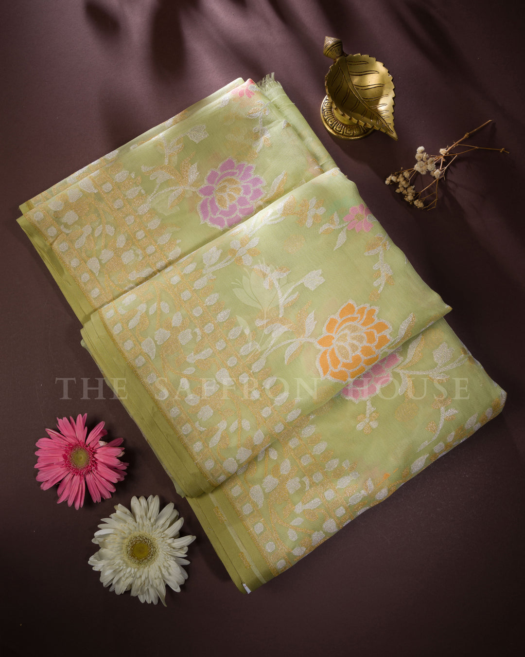 Pistachio Green Jamdani Silk Saree – The Saffron House