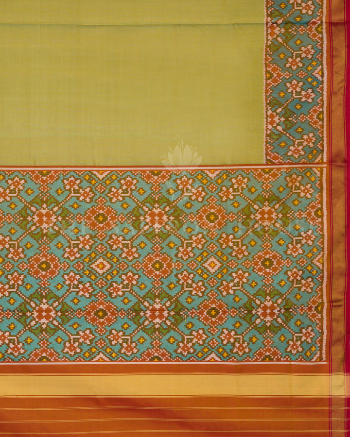 Pistachio Green And Red Handwoven Patola Saree – The Saffron House