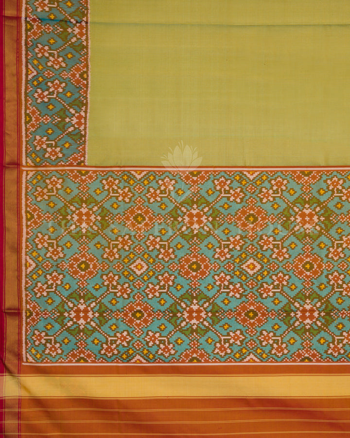 Pistachio Green And Red Handwoven Patola Saree – The Saffron House