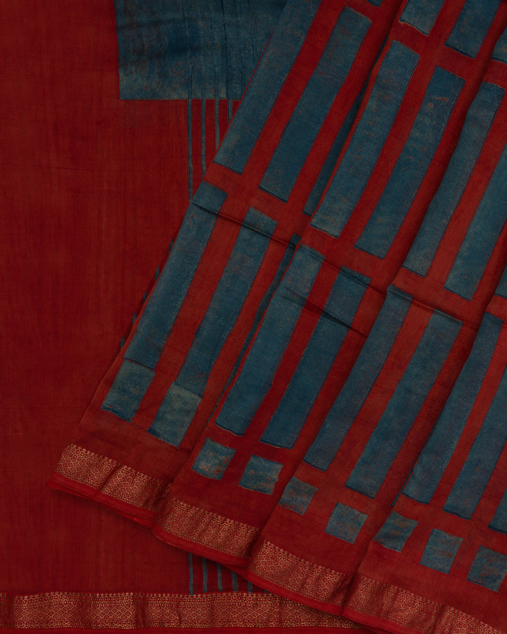 Red And Blue Maheshwari Silk Cotton Saree – The Saffron House