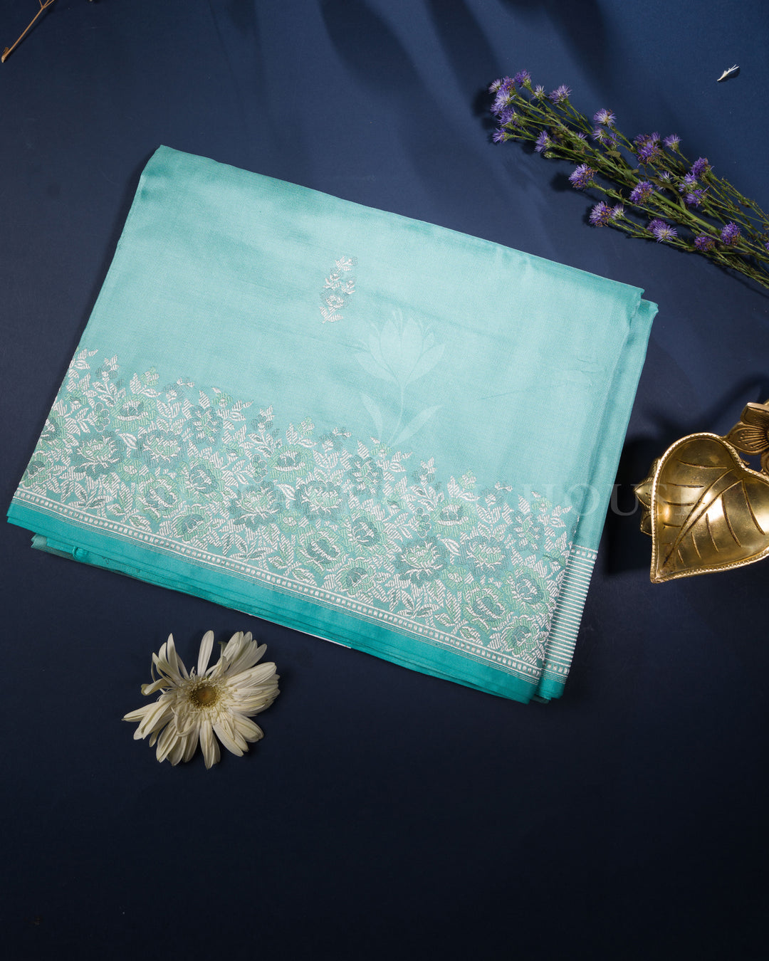 Blue Katan Banarasi Silk Saree – The Saffron House
