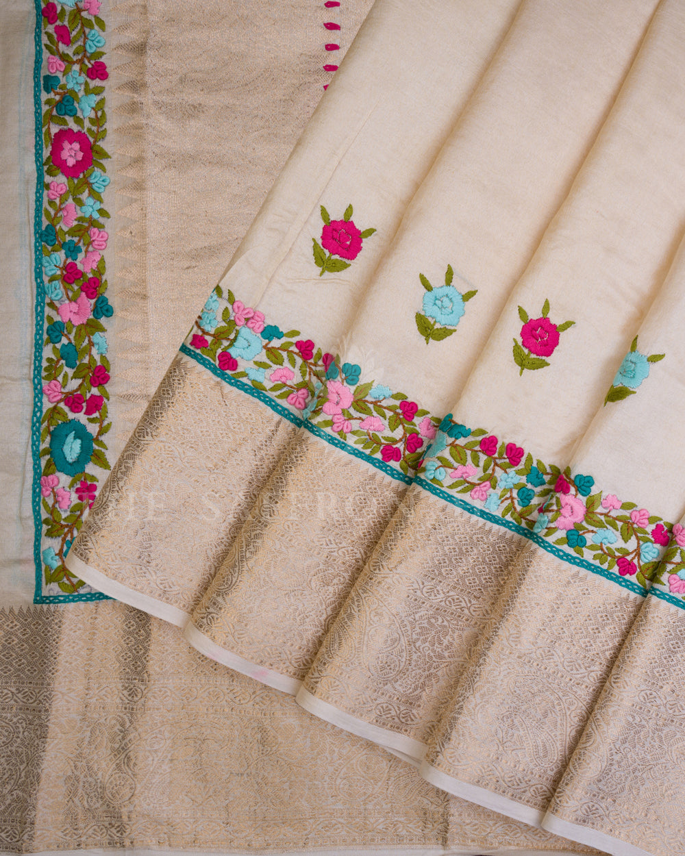 Ivory And Rose Eri Silk Saree – The Saffron House
