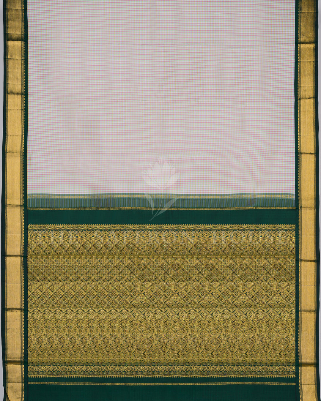 Ivory And Bottle Green Kattam Kanjivaram Silk Saree – The Saffron House