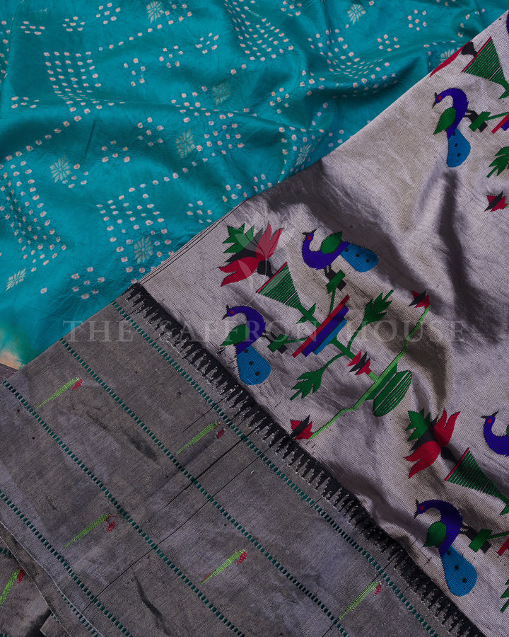 Teal Handwoven Paithani Saree – The Saffron House