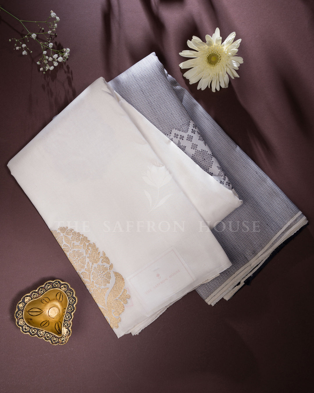 Pure White And Slate Grey Kanjivaram Silk Saree – The Saffron House