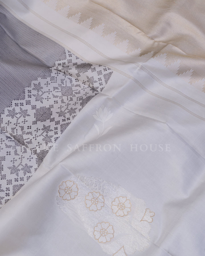 Pure White And Slate Grey Kanjivaram Silk Saree – The Saffron House